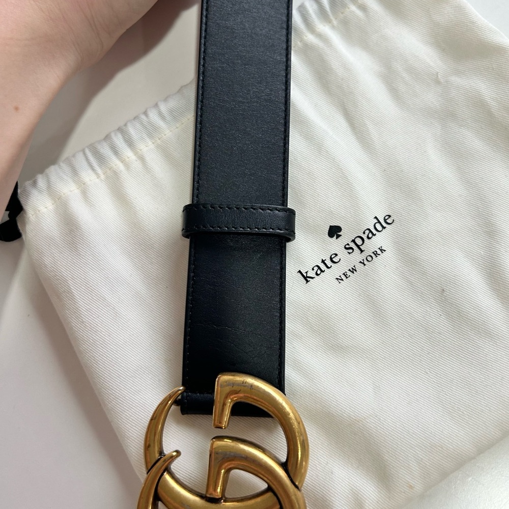 Gucci Black Belt with Gold Buckle - Picture 8 of 10